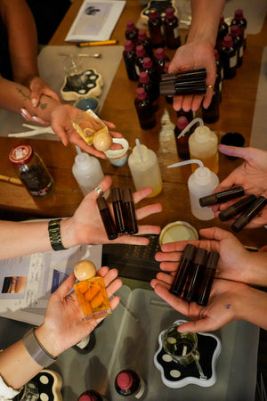 Natural Perfume Workshop + Gong Fu Cha Aroma Experience (tasting) | 22 August Amsterdam