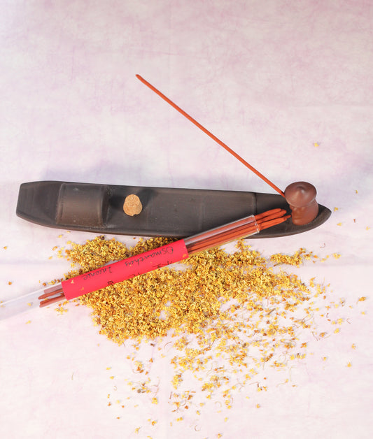 Golden Osmanthus Incense - A Creamy Floral Warmth - Handmade in NL