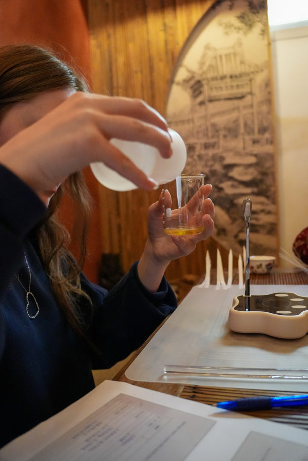 Natural Perfume Workshop + Gong Fu Cha Aroma Experience (tasting) | 26 July Amsterdam